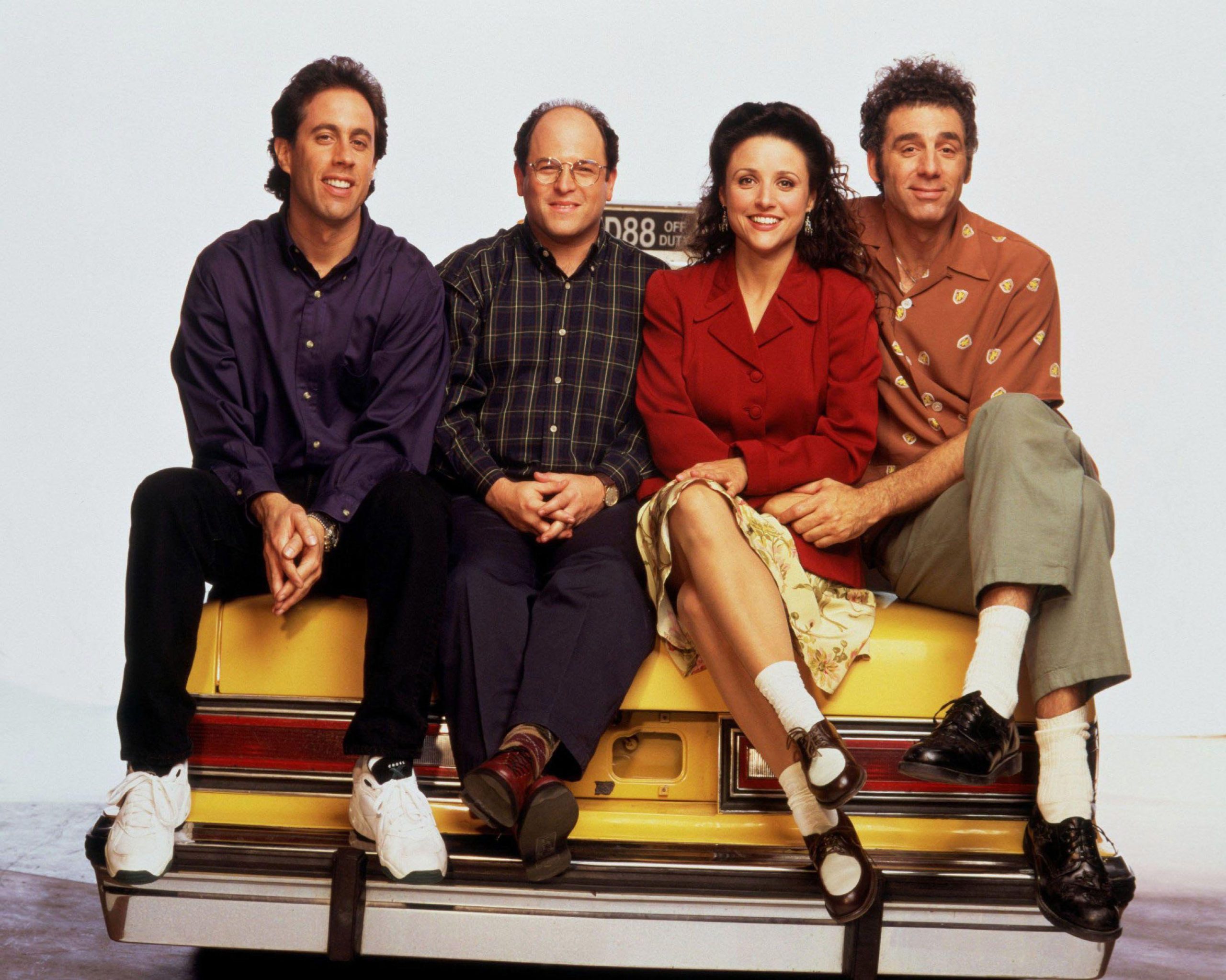 Jerry Seinfeld, a la izquierda, con Jason Alexander, Julia Louis-Dreyfus y Michael Richards